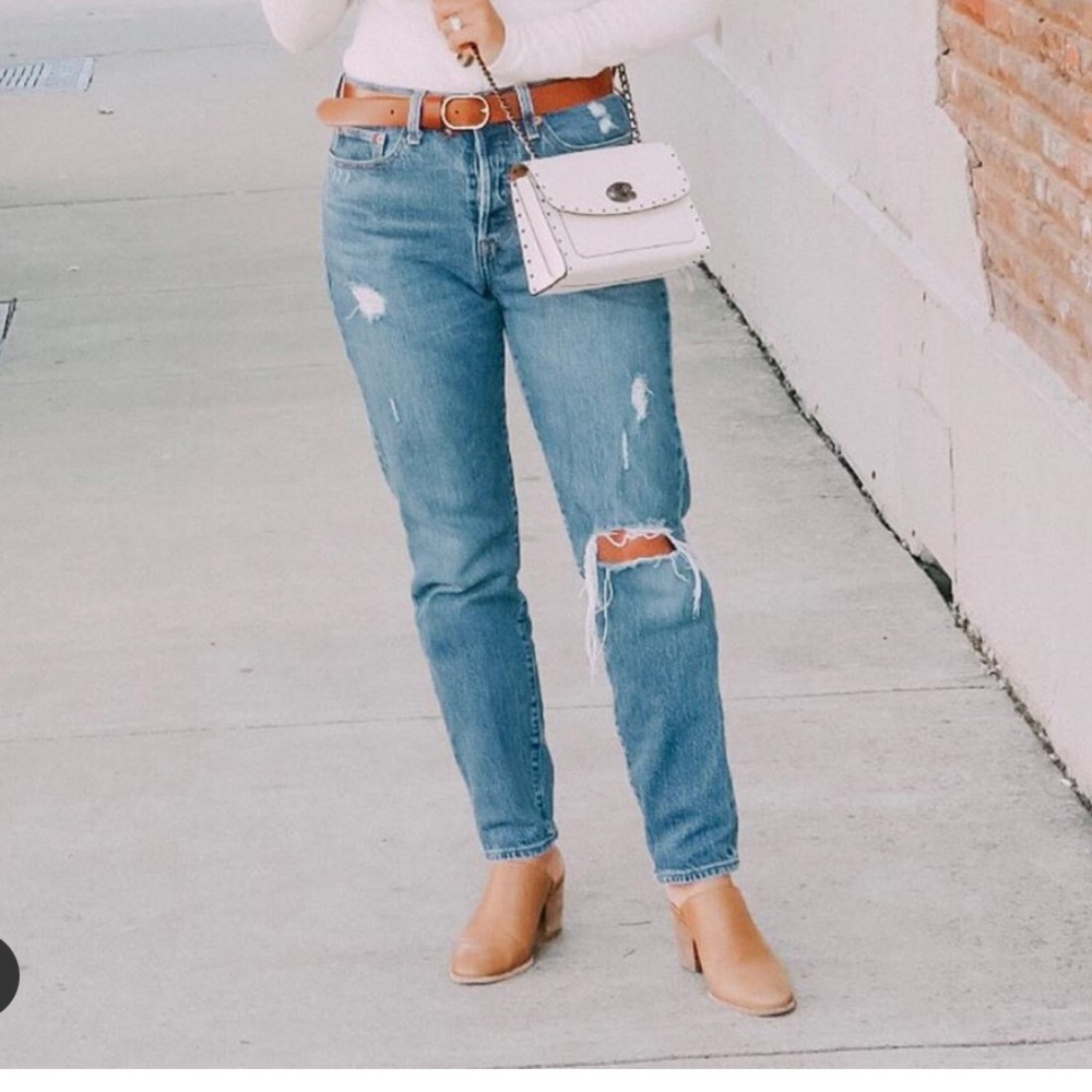 Levi’s wedgie fit denim
